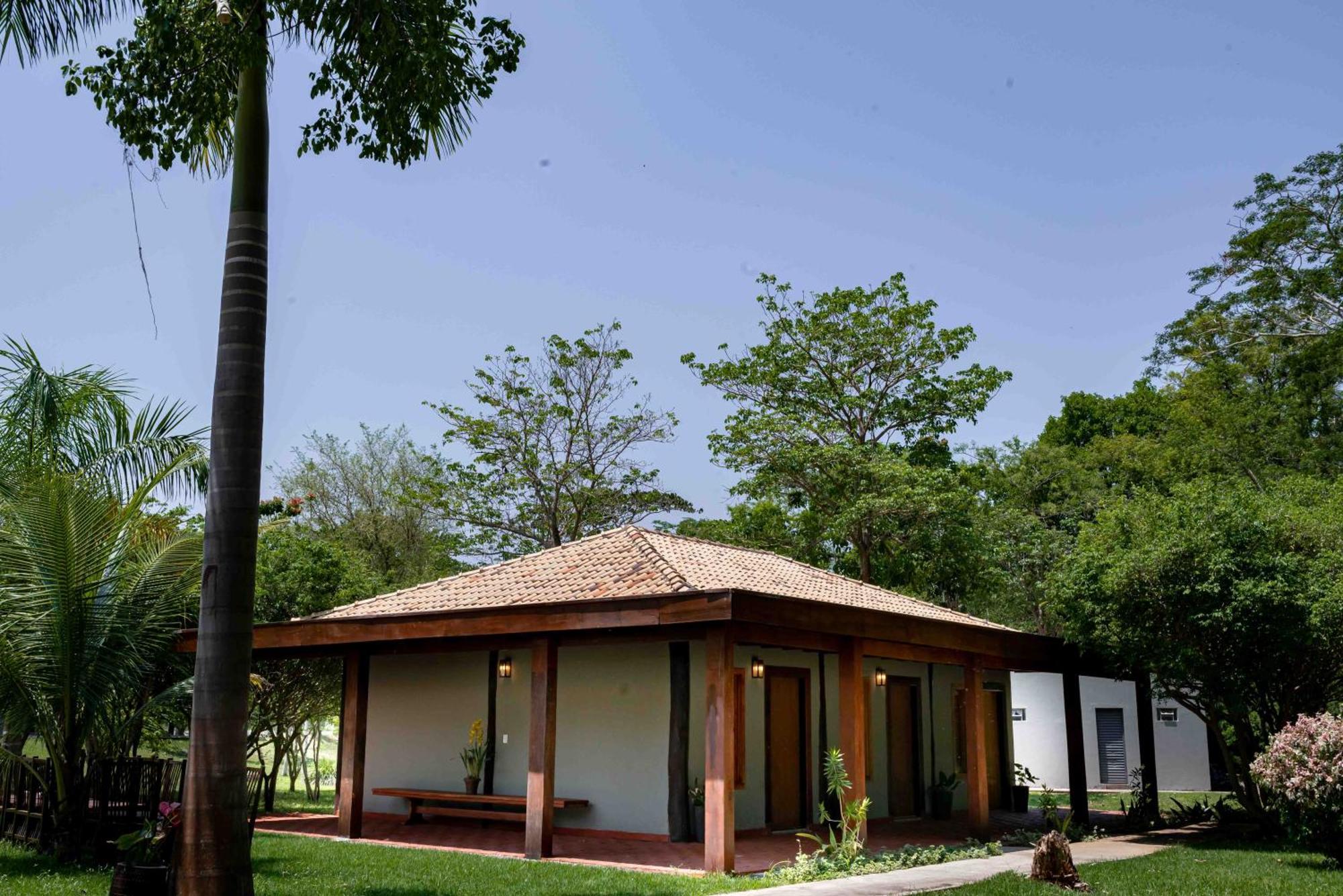 Spa Agua Milagrosa Cuiabá Exteriér fotografie